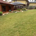Twin Palms Holiday House At Lighthouse