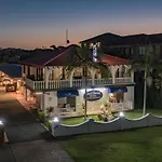 Ocean Breeze Motel