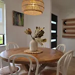 Coastal 3-Bedroom Home Close By The Beach