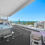 Macquarie Waters Boutique Apartment Hotel