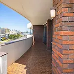 Fountain Court 19