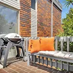 Coastal Vibes- Ultimate Beachside Lifestyle