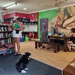 Beachside Backpackers