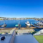 Sunshine Deluxe Port Macquarie