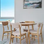 Ocean View Paradise 614 Arncliffe Ave Pm