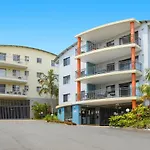 112 Flynns Beach Resort