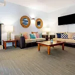 Comfort Resort Waters Edge