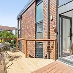 Terra Palma - Modern Unit, Aircon, Walk To Beach