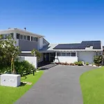 Deja Bleu - Great Family Home With Jetty