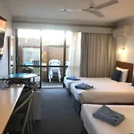 Port O\'Call Motel