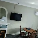 Excelsior Motor Inn