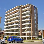 Akuna 18 6 Joffre Street