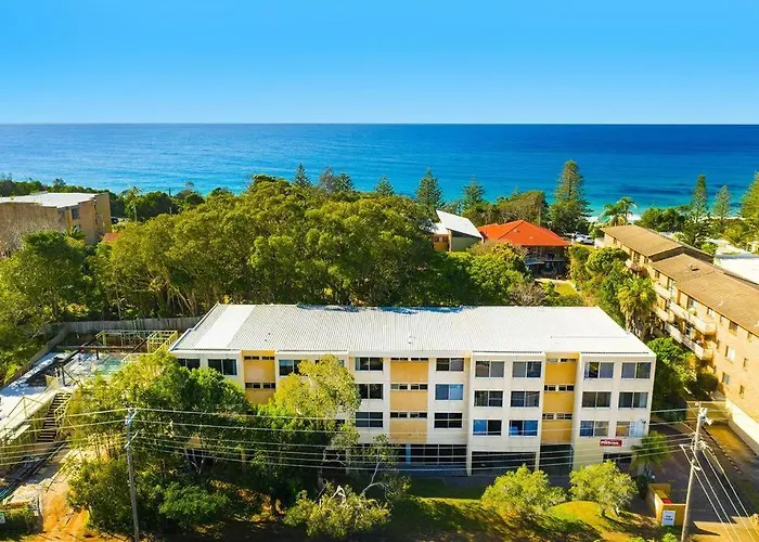 Portsea - Apt 5, Modern, Common Pool, Flynns Beach