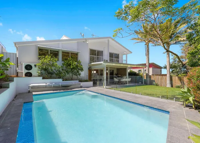 Laze At Lighthouse - Family Home With Pool, Heated Pool Oct To Mar