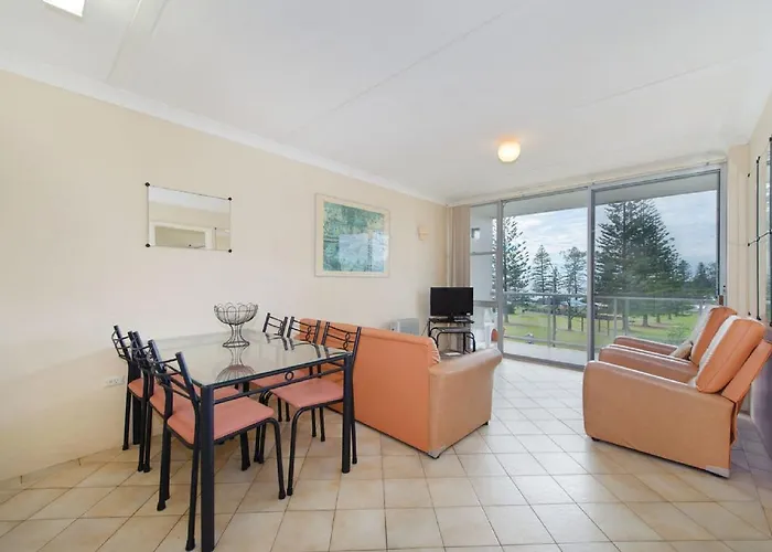 Ocean Court 8 13 Lord Street