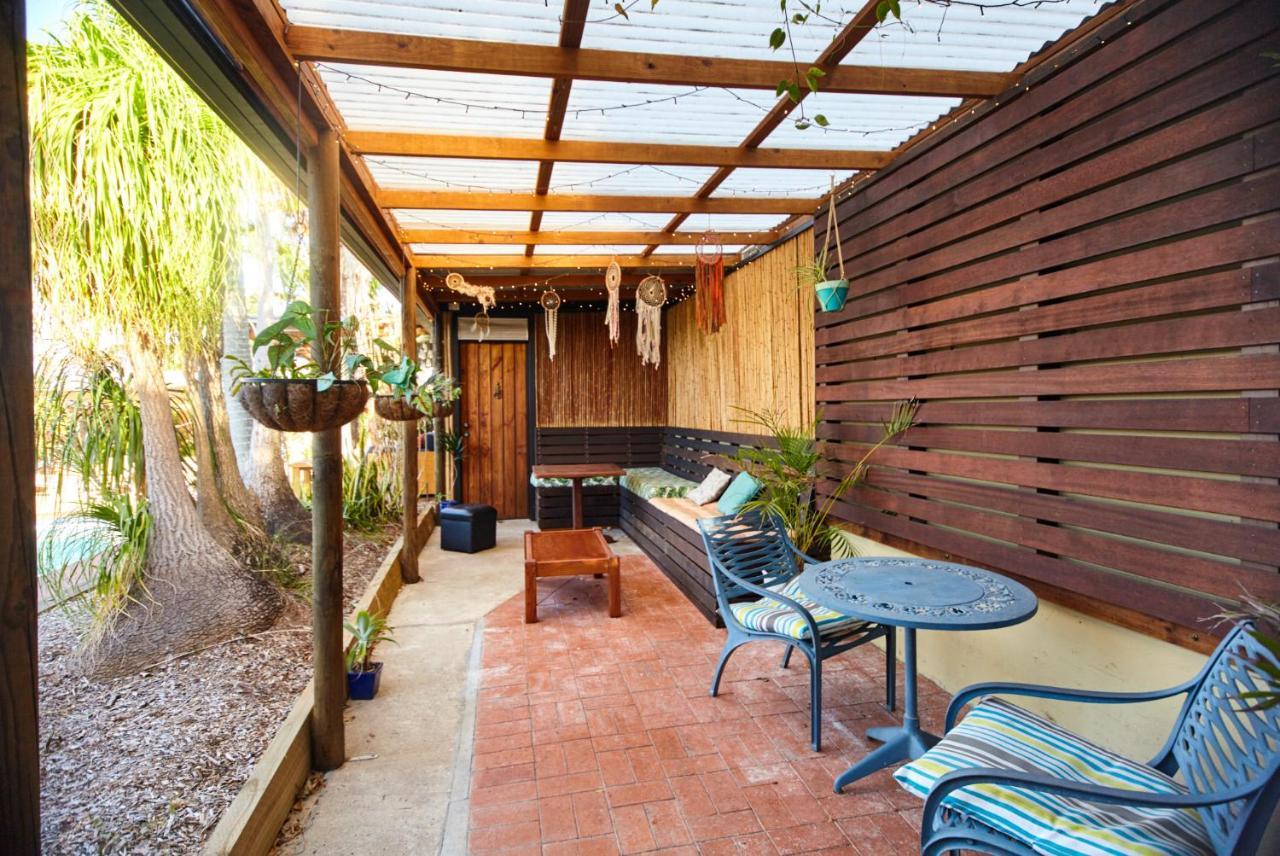 Ozzie Pozzie Backpackers - Yha Hostel