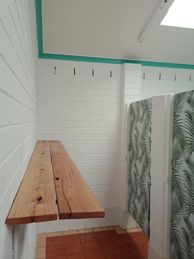 Ozzie Pozzie Backpackers - Yha Hostel *