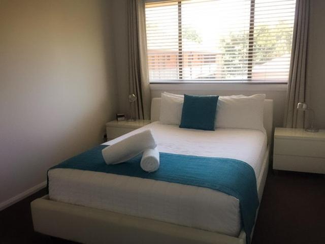 Macquarie Barracks Motor Motel 4*