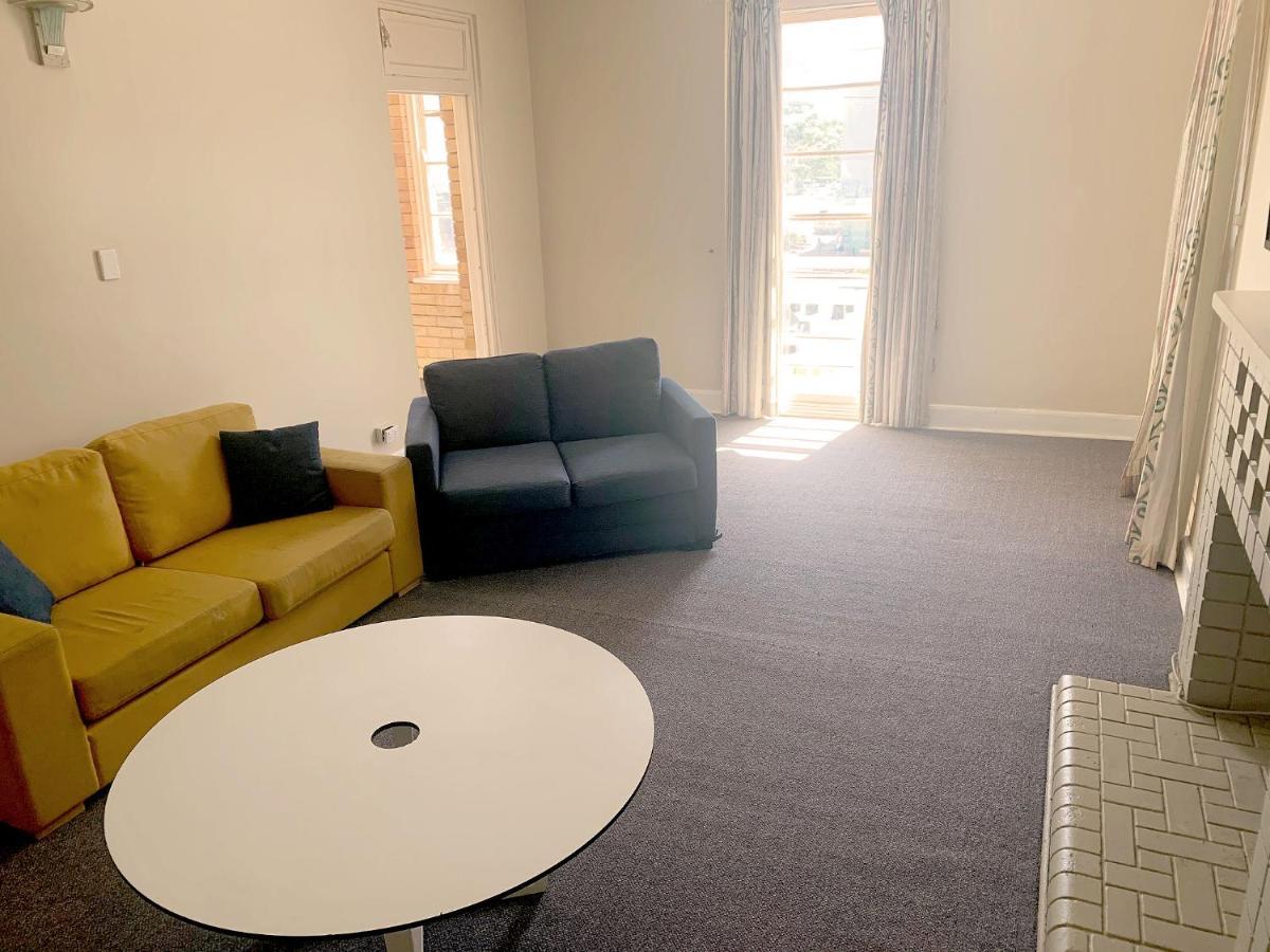 Port Macquarie Hotel 3*