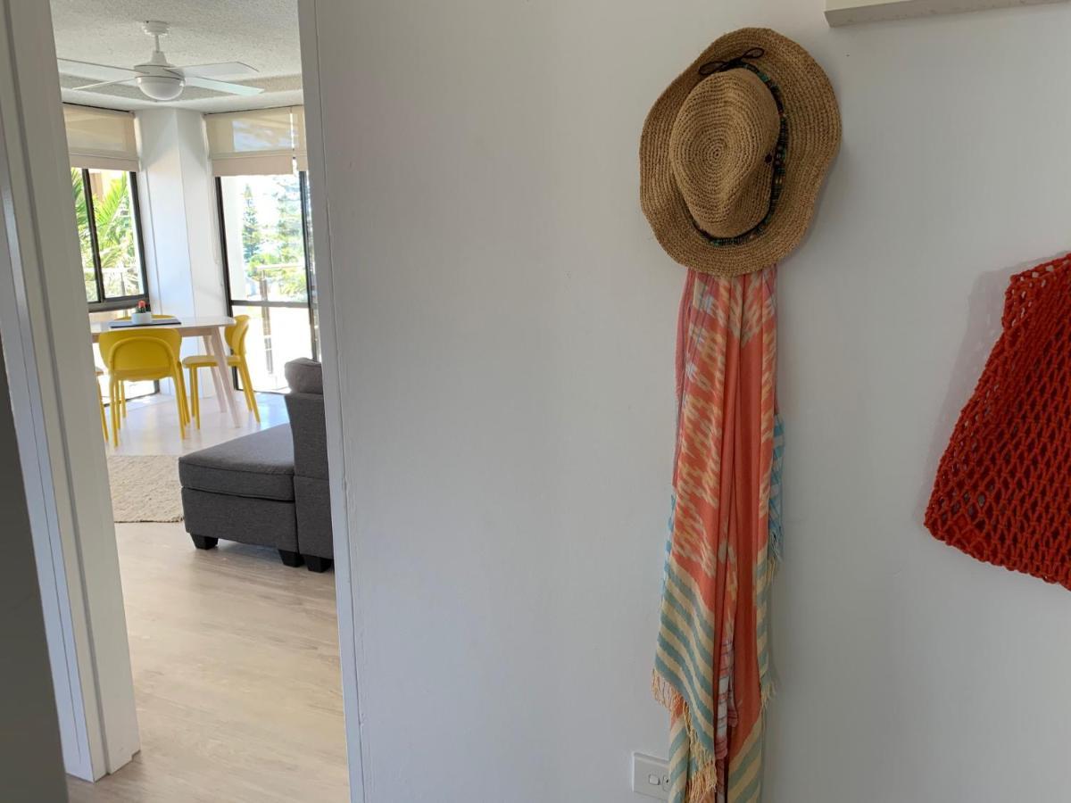 T4 Tasman Towers Apt 4 - Central Apartment *