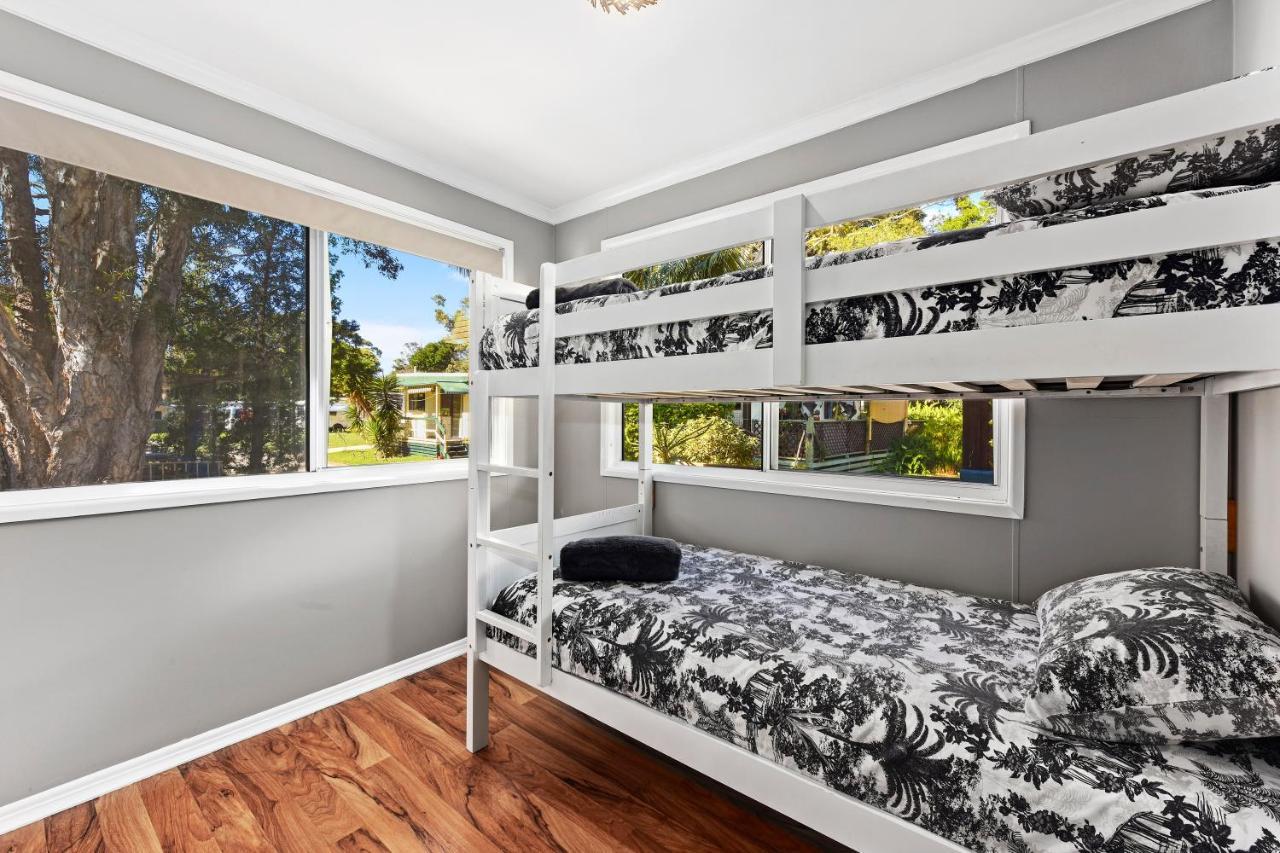 Flynns Beach Caravan Park Campsite 3*