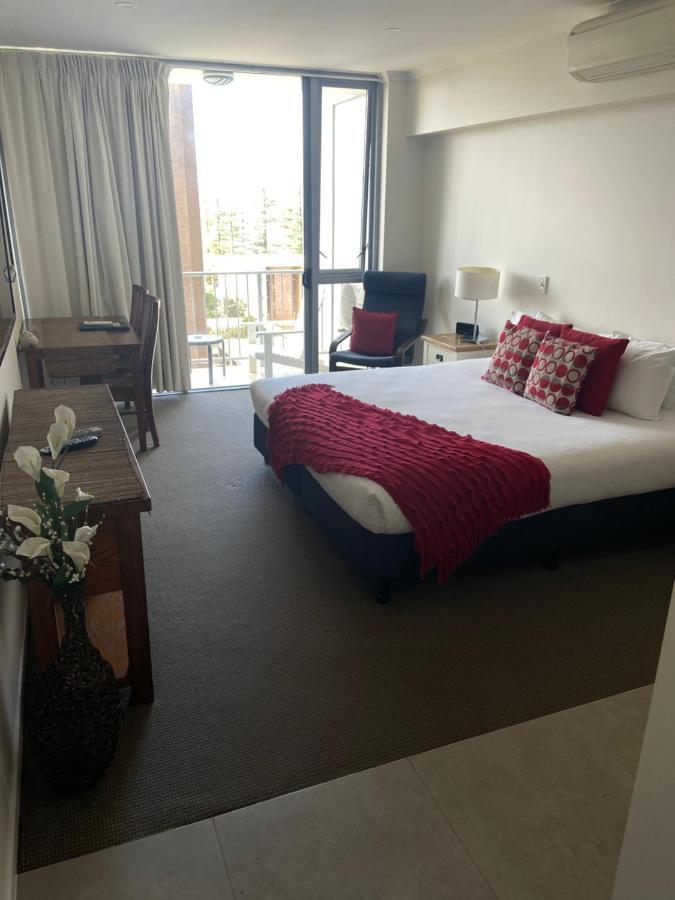Ki-ea Aparthotel 4*
