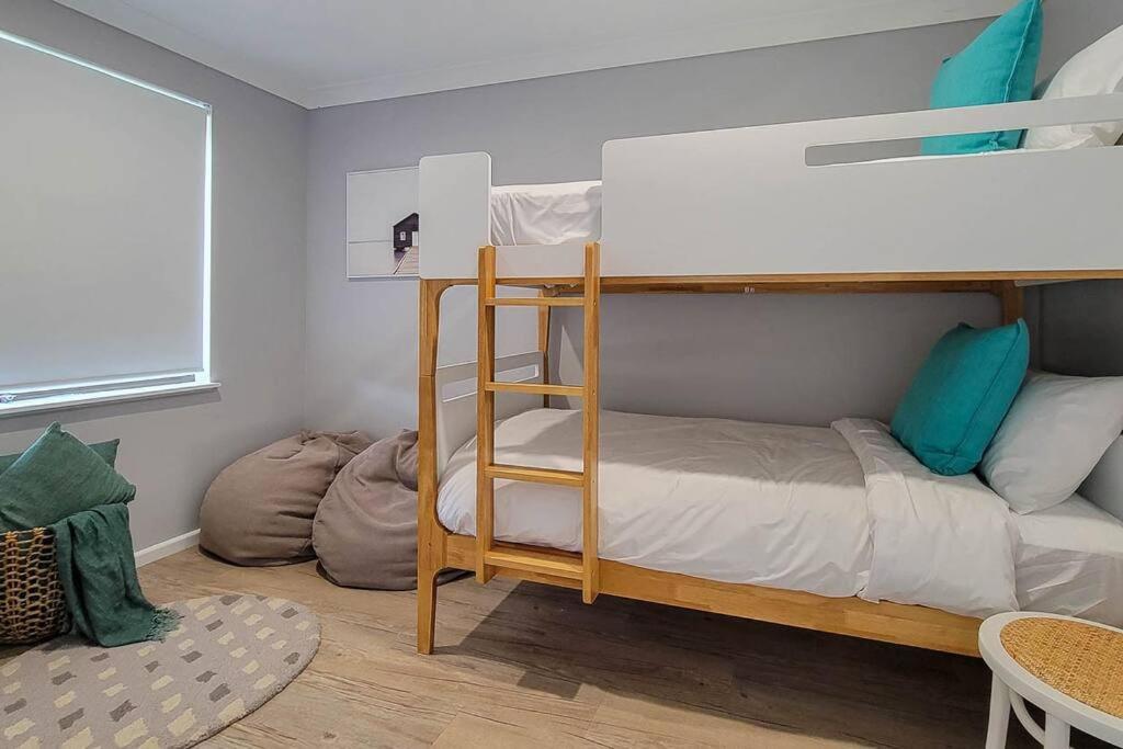 Holiday home Coastal 3-bedroom Close By The
