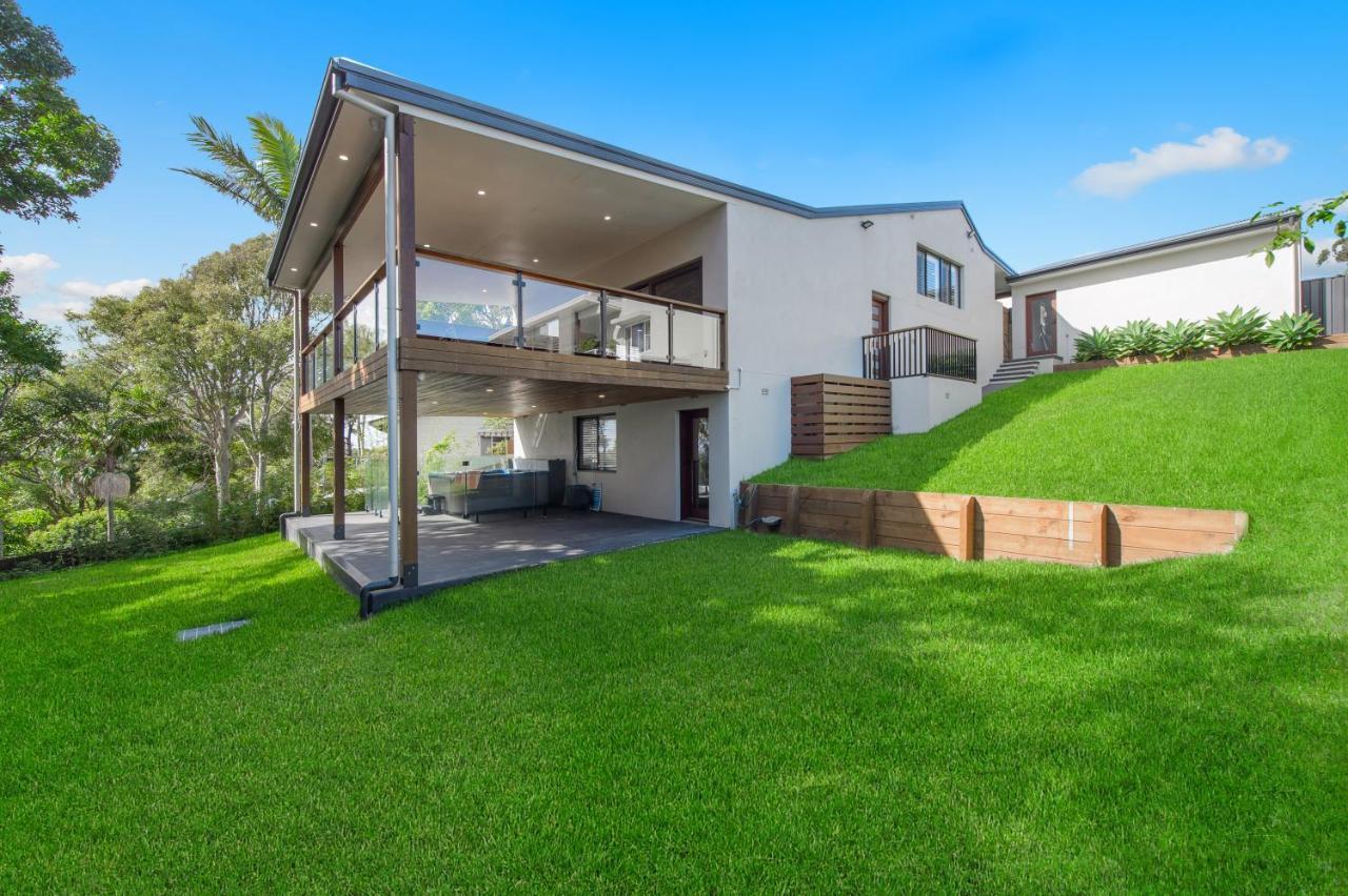 24 Hibiscus Crescent *