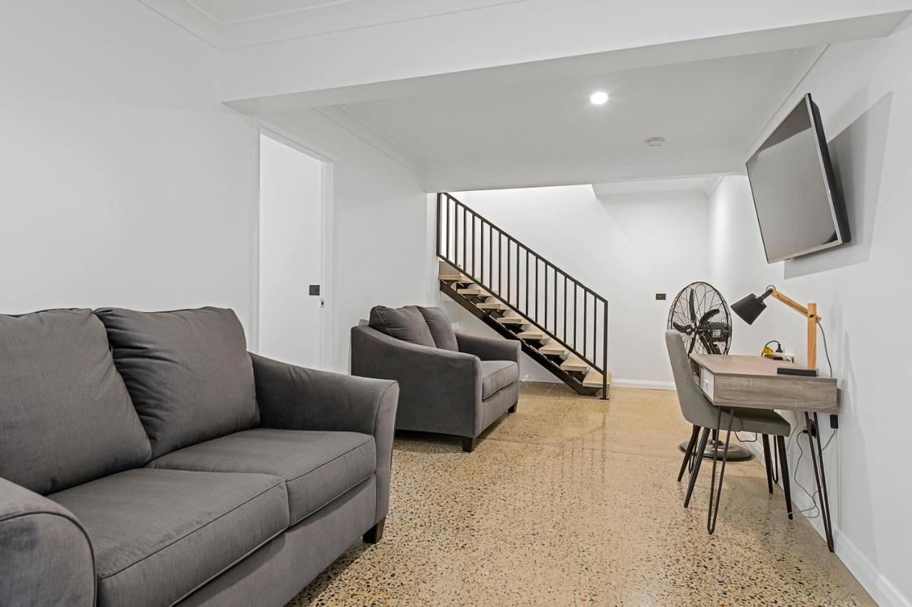 24 Hibiscus Crescent Port Macquarie