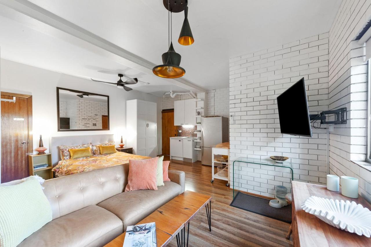 Fi's Pad Apartment *