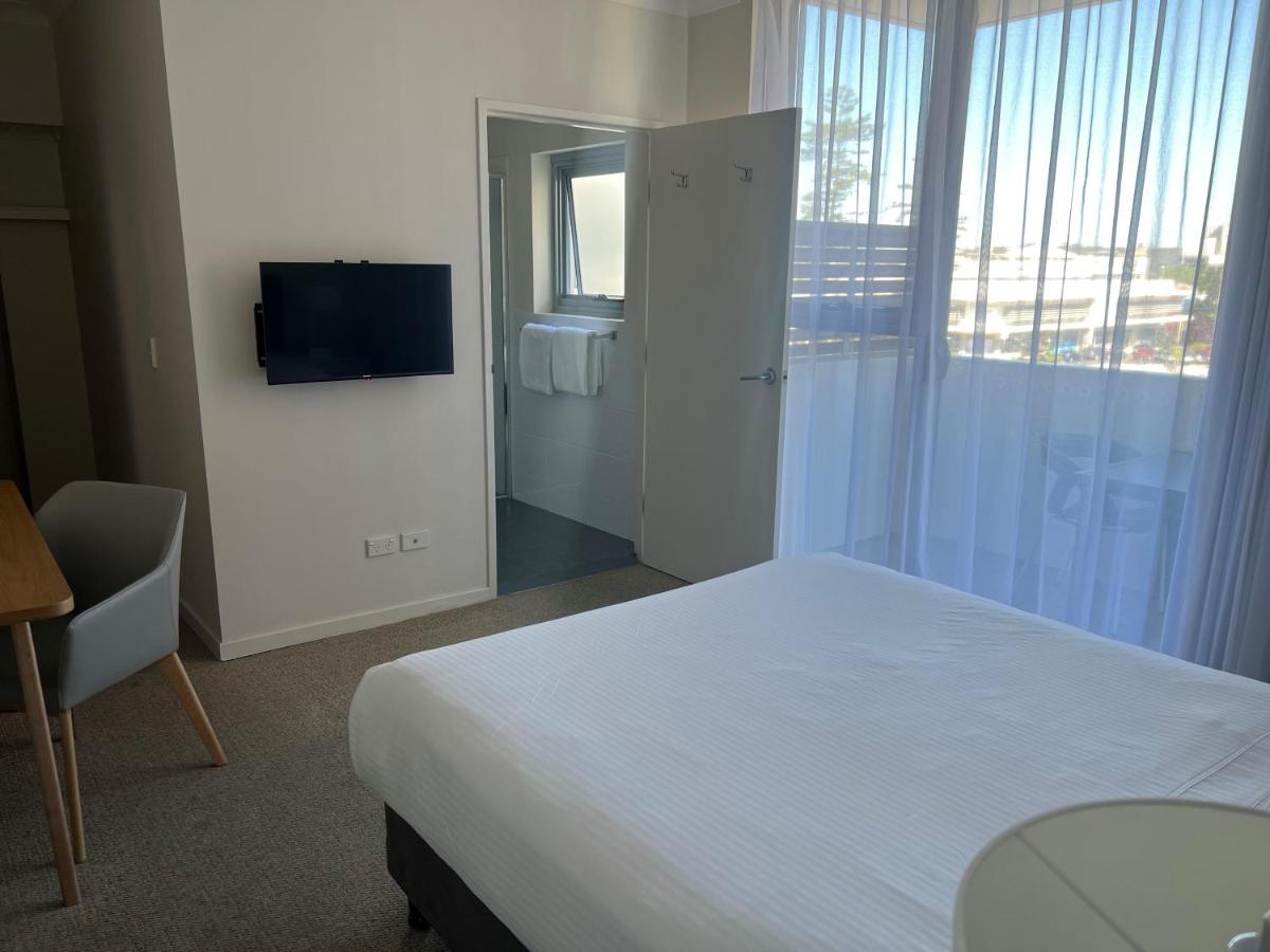 Macquarie Waters Boutique 4*