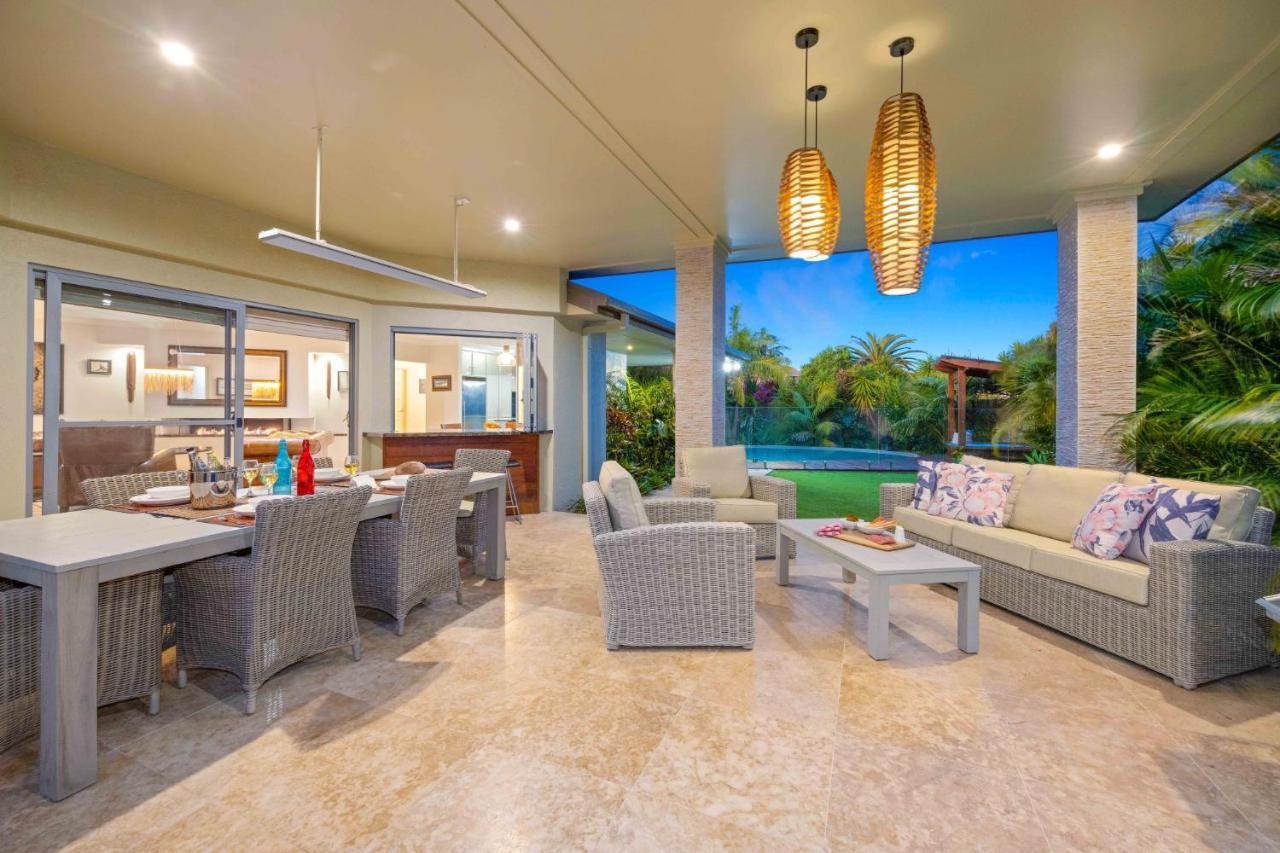 Riverside Breeze - Luxury Family Retreat With Pool Holiday home *