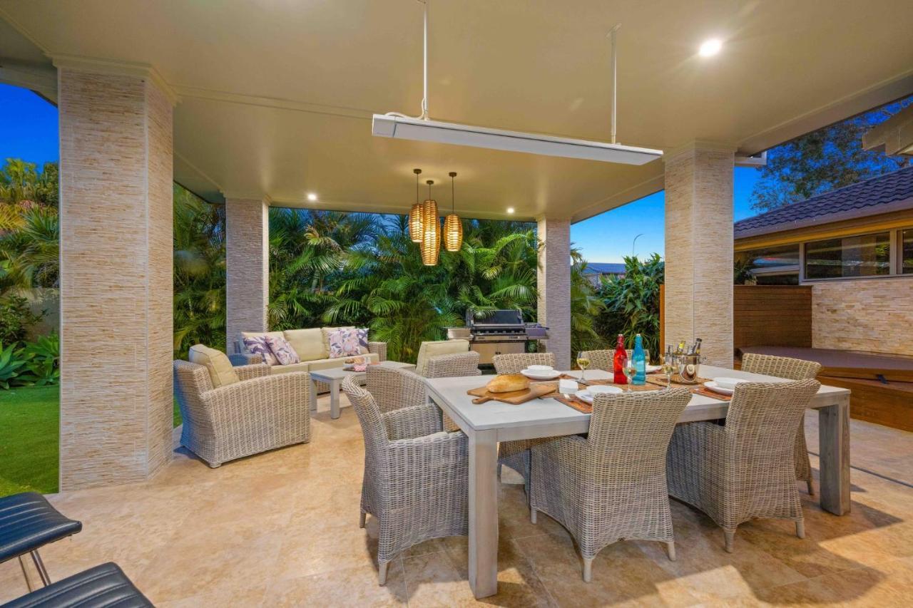 Riverside Breeze - Luxury Family Retreat With Pool
