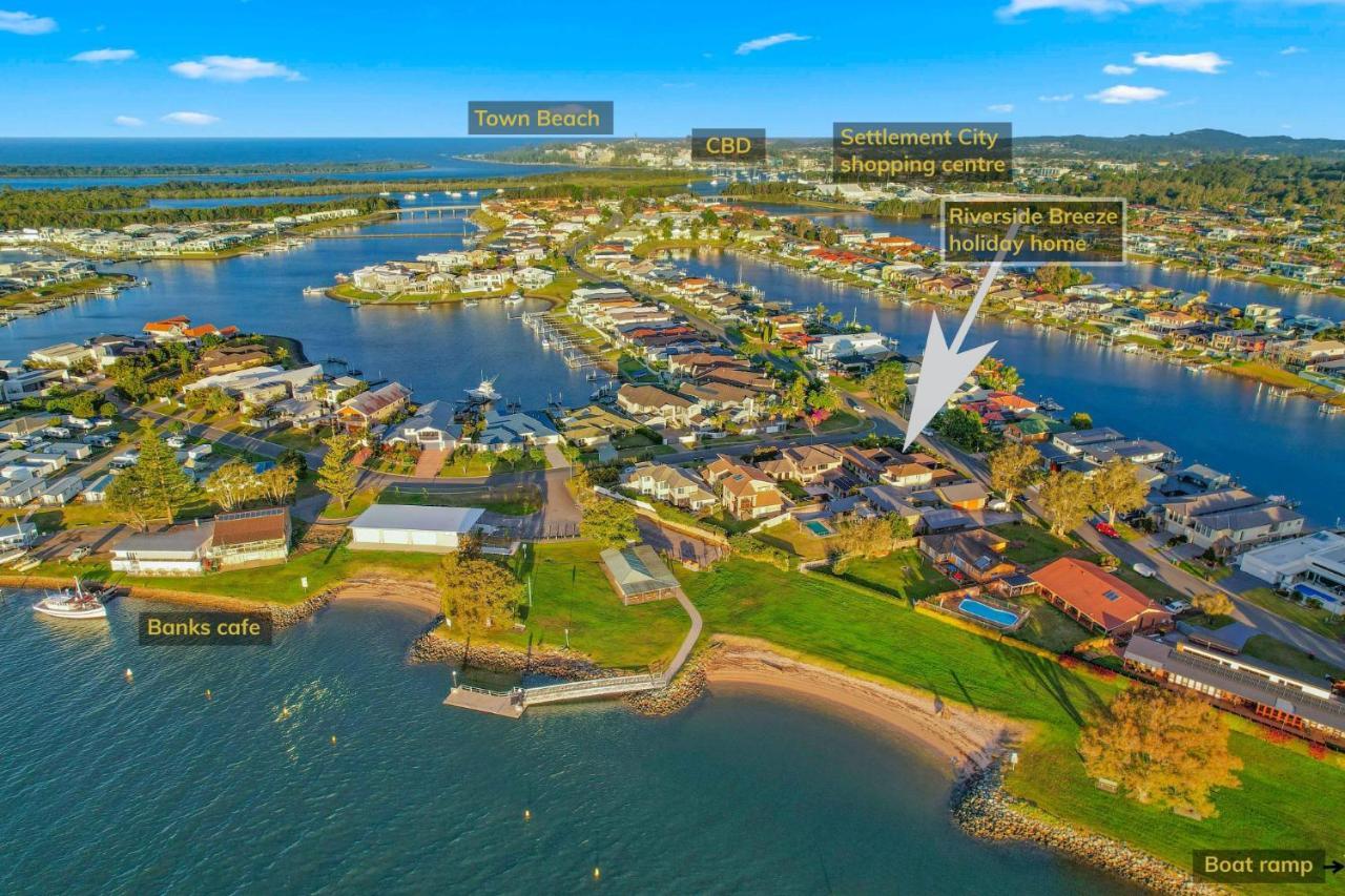 Riverside Breeze - Luxury Family Retreat With Pool *