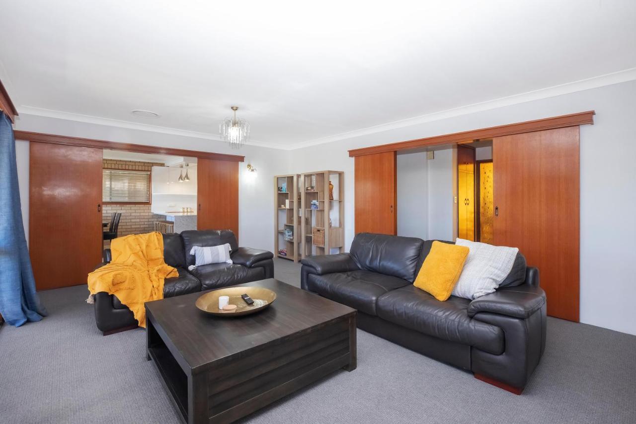 31 Cornwallis Close *