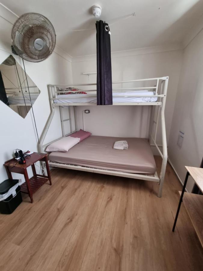 Hostel Beachside Backpackers *