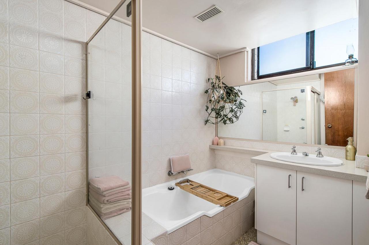 Tasman Towers 18 3 Munster Street * Port Macquarie