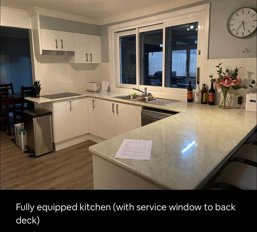 5 Oclock Somewhere 6br Sleeps 18 With Kids Retreat