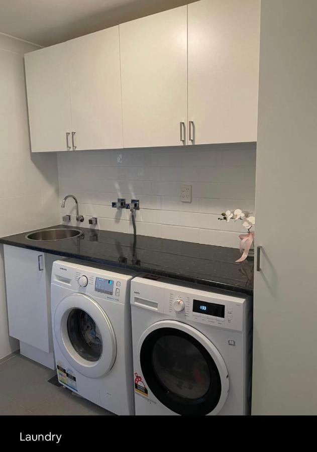 5 Oclock Somewhere 6br Sleeps 18 With Kids Retreat * Port Macquarie