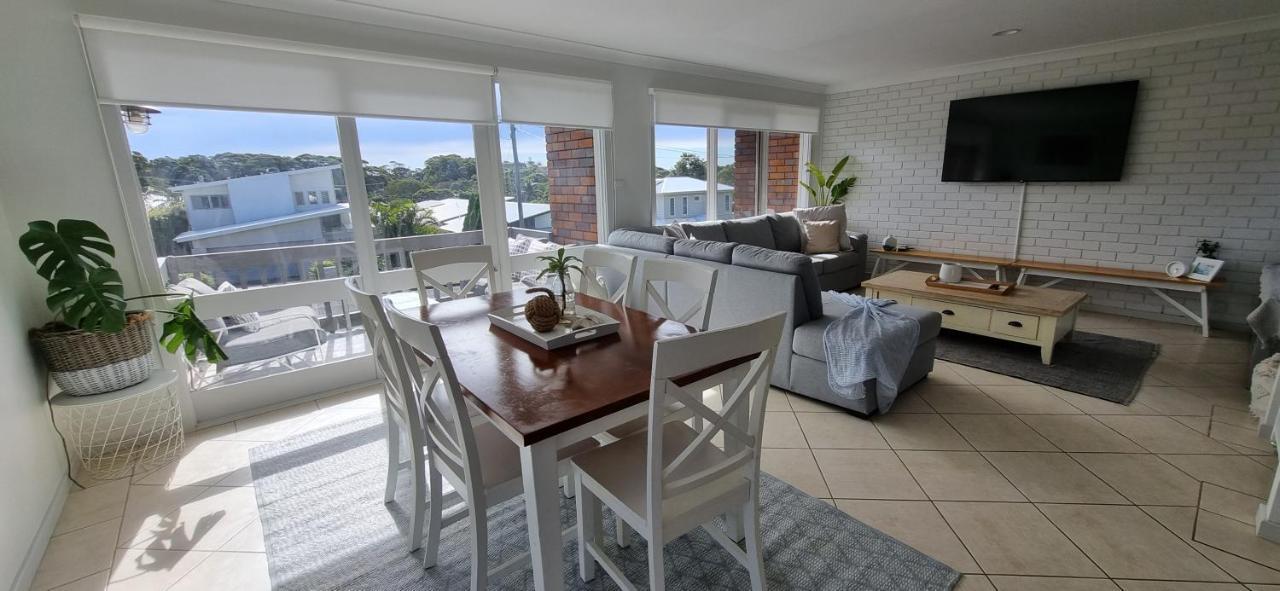 Coastal Vibes- Ultimate Beachside Lifestyle