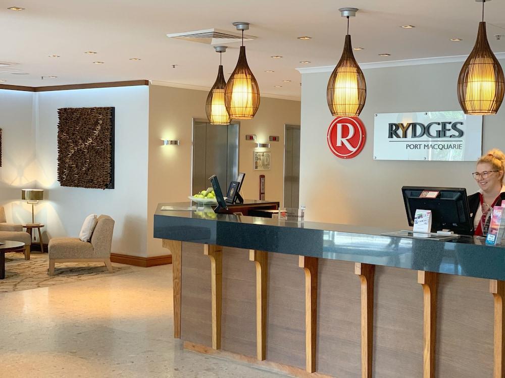 Hotel Rydges 4*