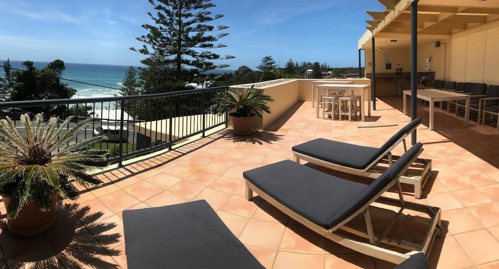Beachside 3*