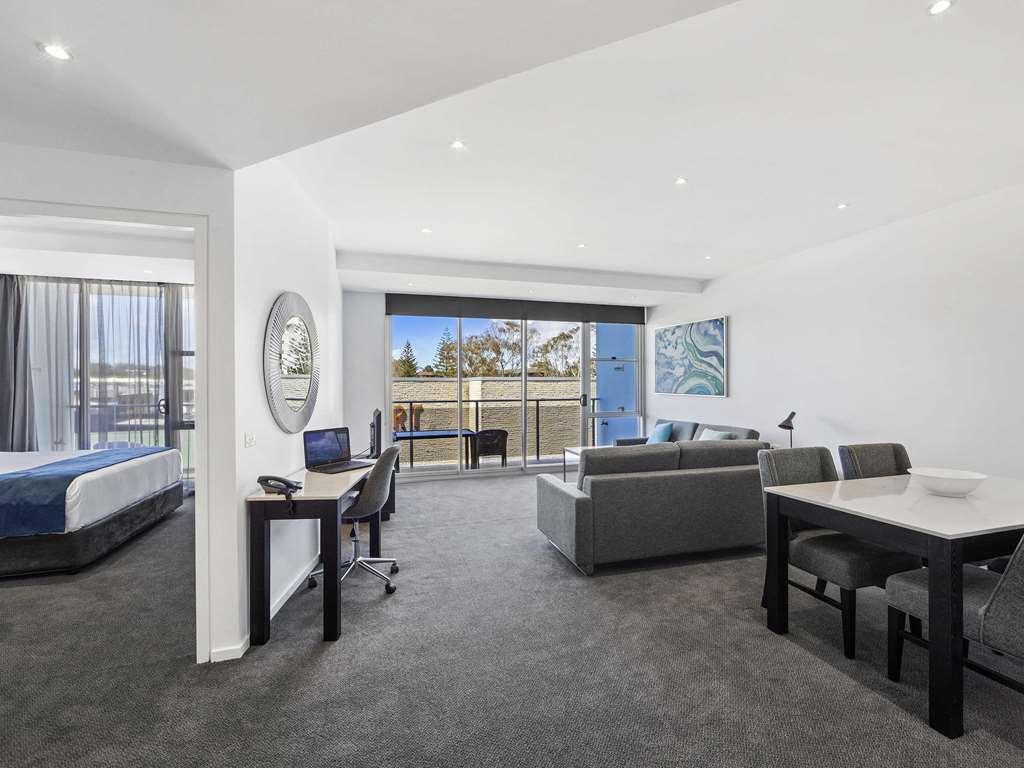 Aparthotel Mantra Quayside 4*