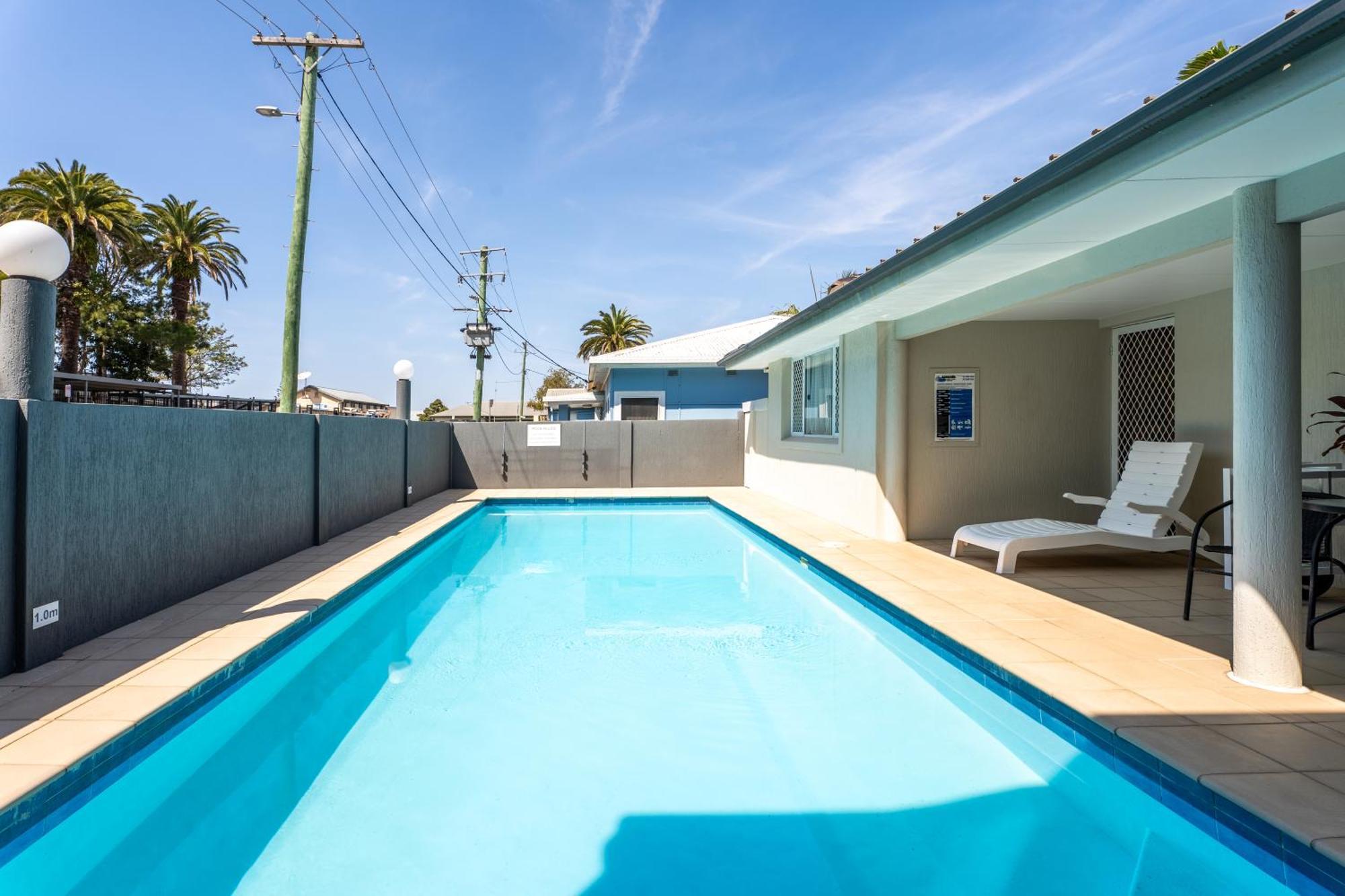 Port Aloha Motel