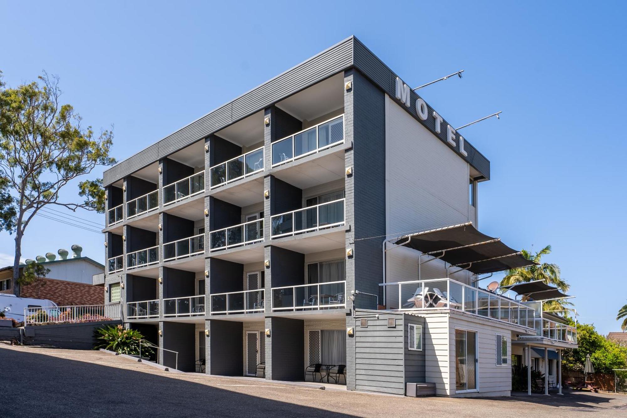 Port Aloha 3* Port Macquarie