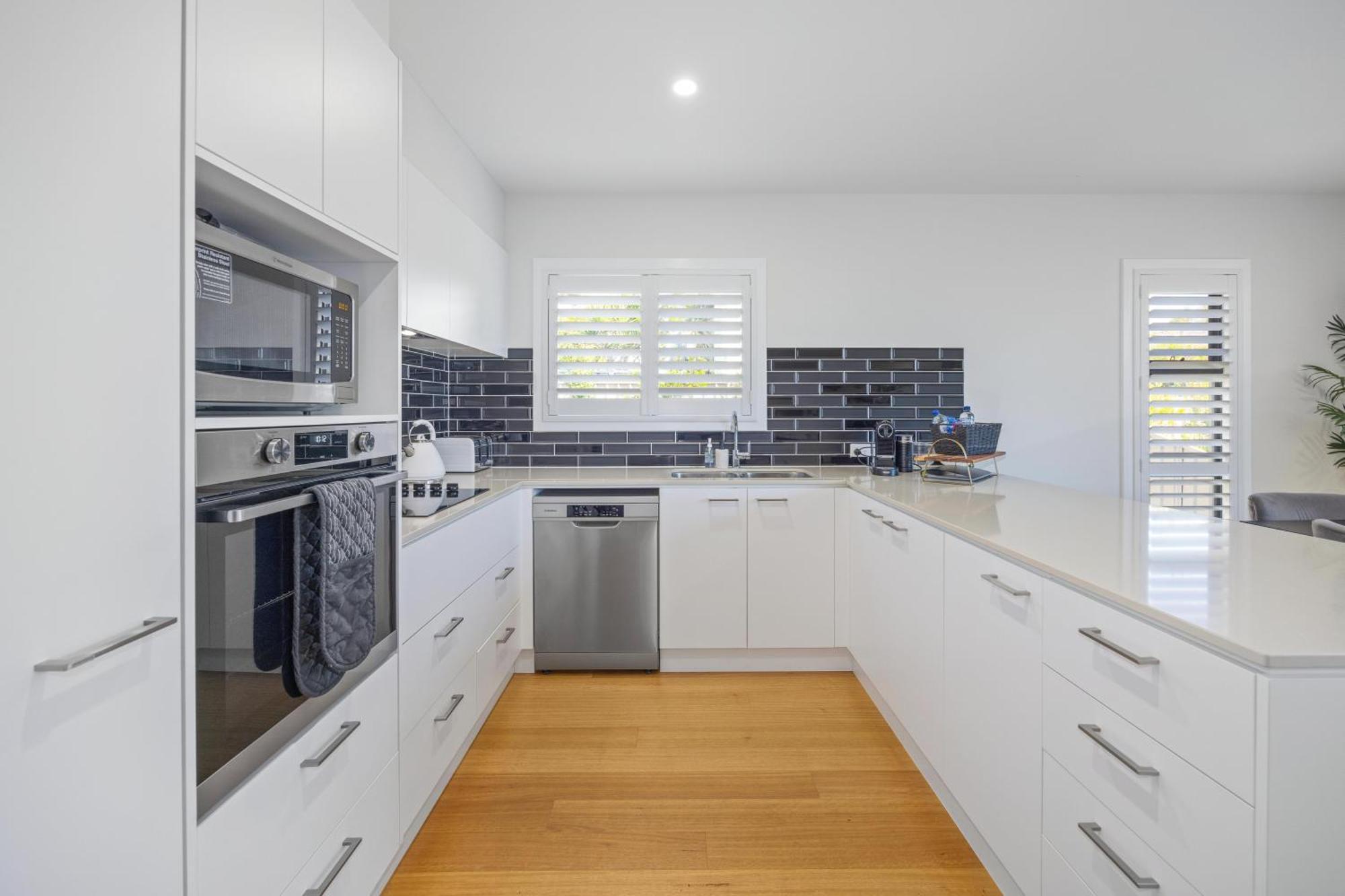 Ocean Escape Apartment