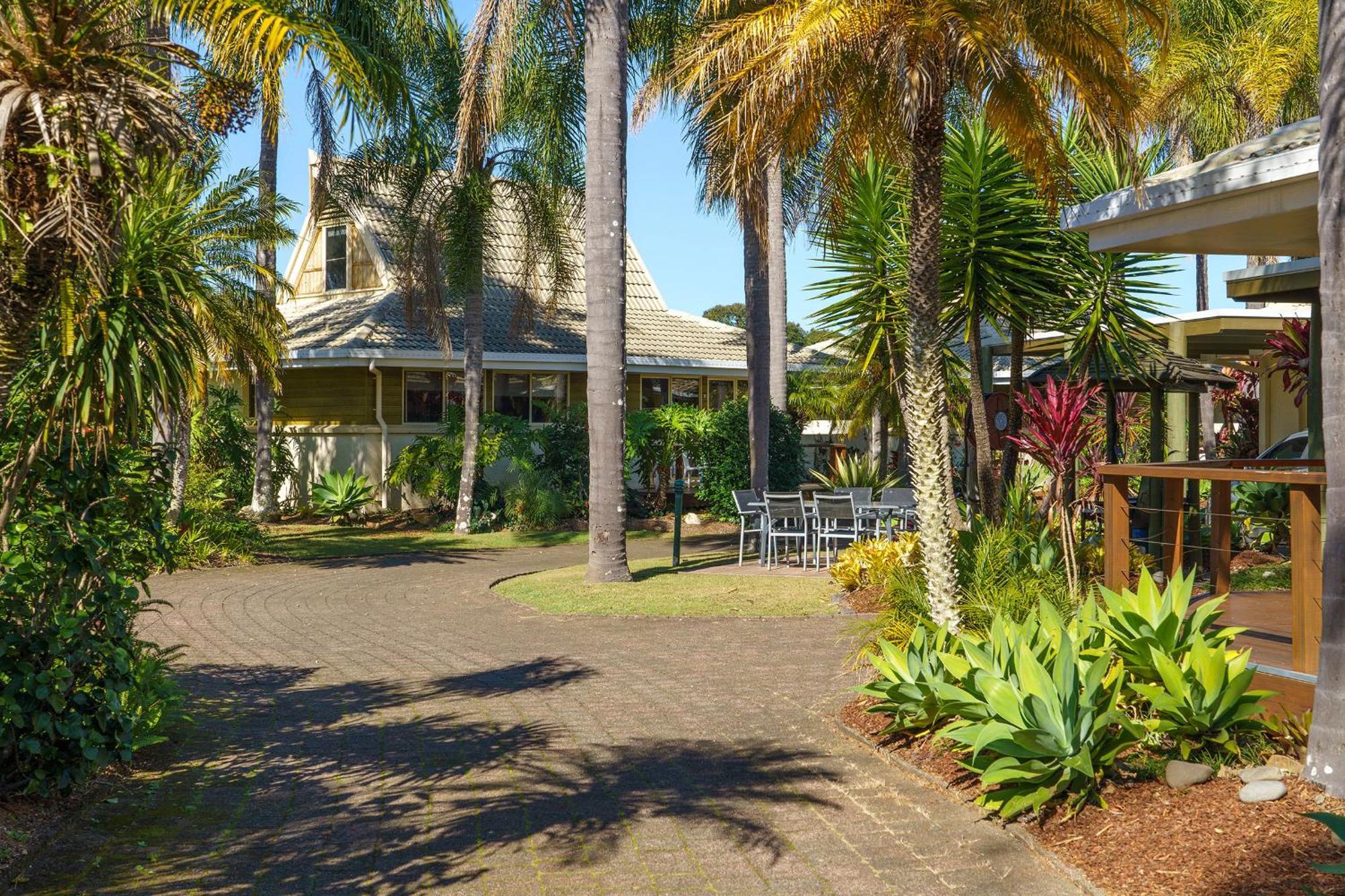 Ultiqa Village Resort 3*