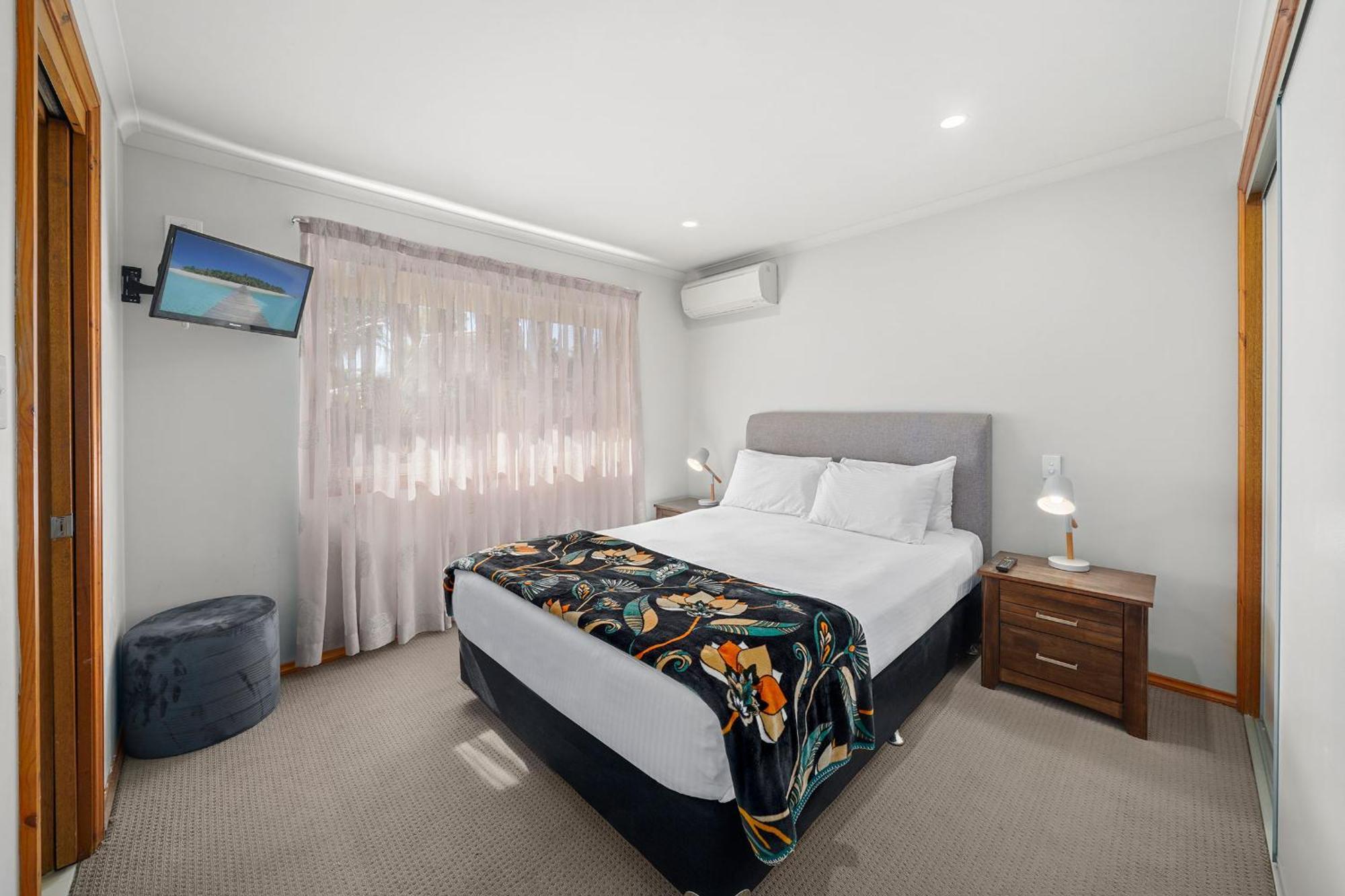 Ultiqa Village 3*