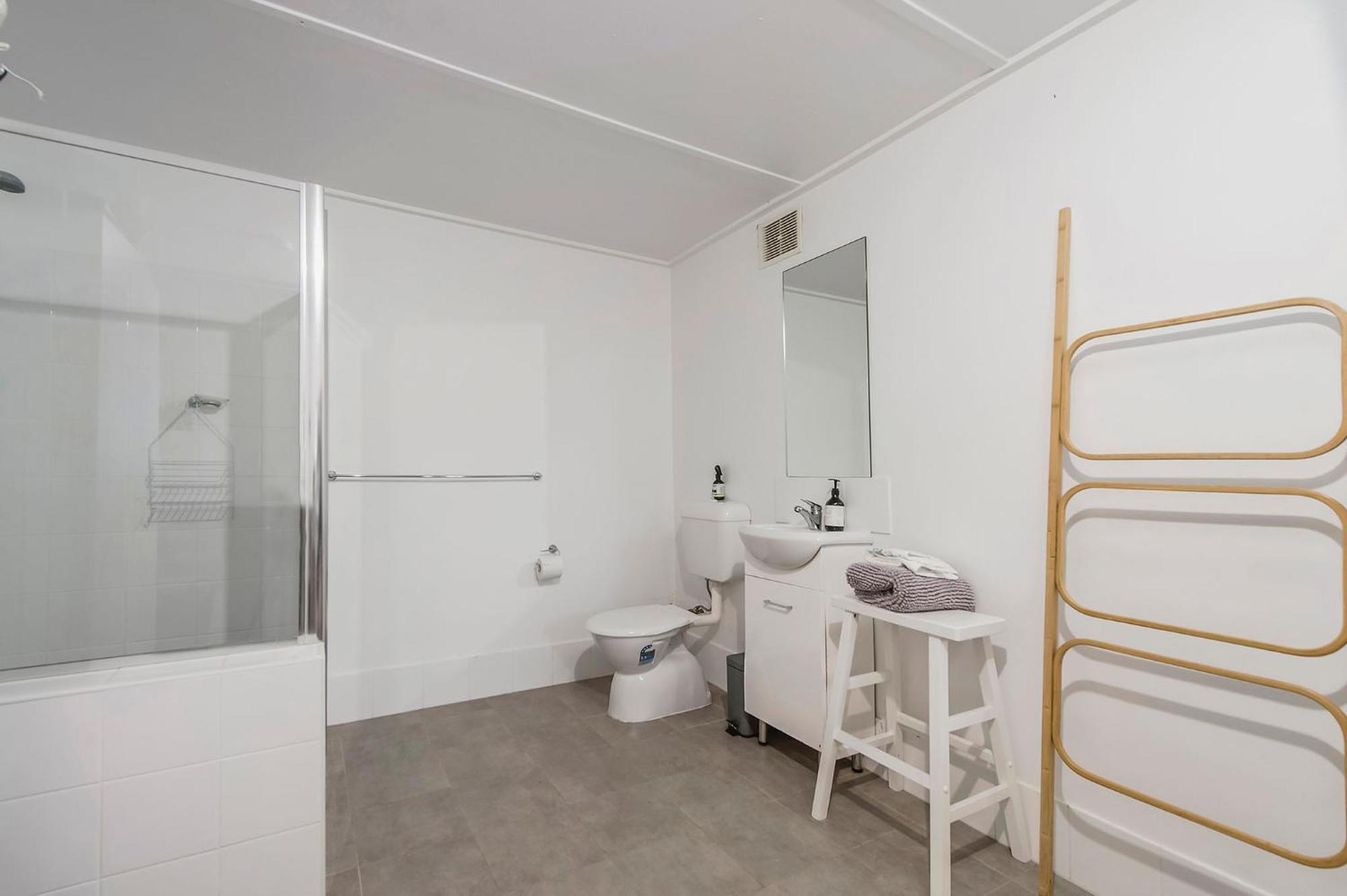 The Shack 16 Windmill Street * Port Macquarie