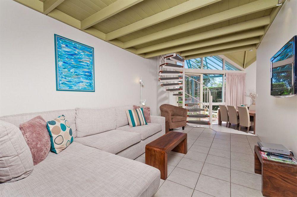 Aparthotel Shelly 3*